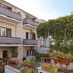 Apartments Ljubica
