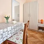 Apartments Ljubica