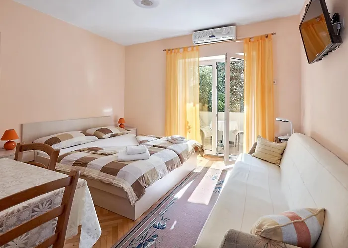 Apartments Ljubica